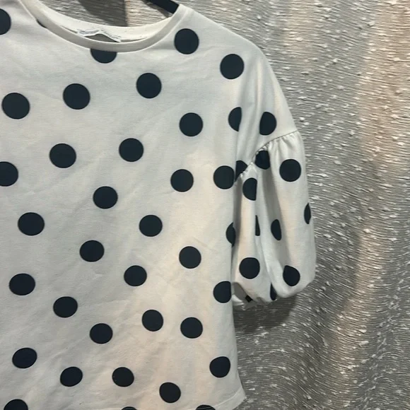 Zara size small polka dot statement top - Picture 2 of 4